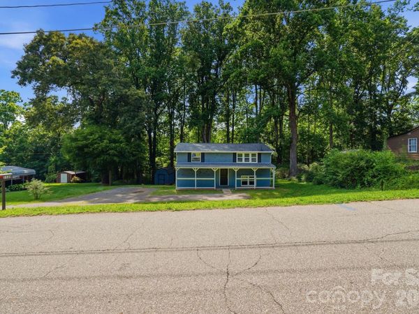 1120 Rita Avenue , Statesville, NC 28677