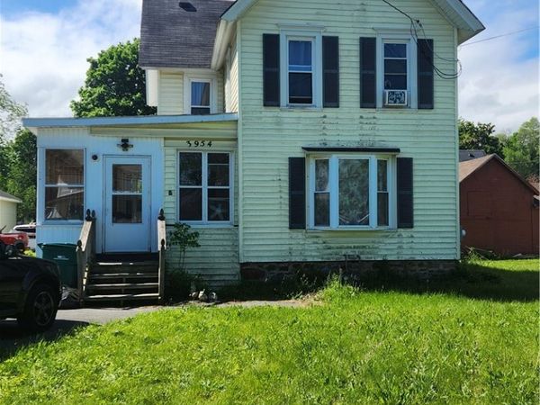 3954 Ridge Road , Williamson, NY 14589