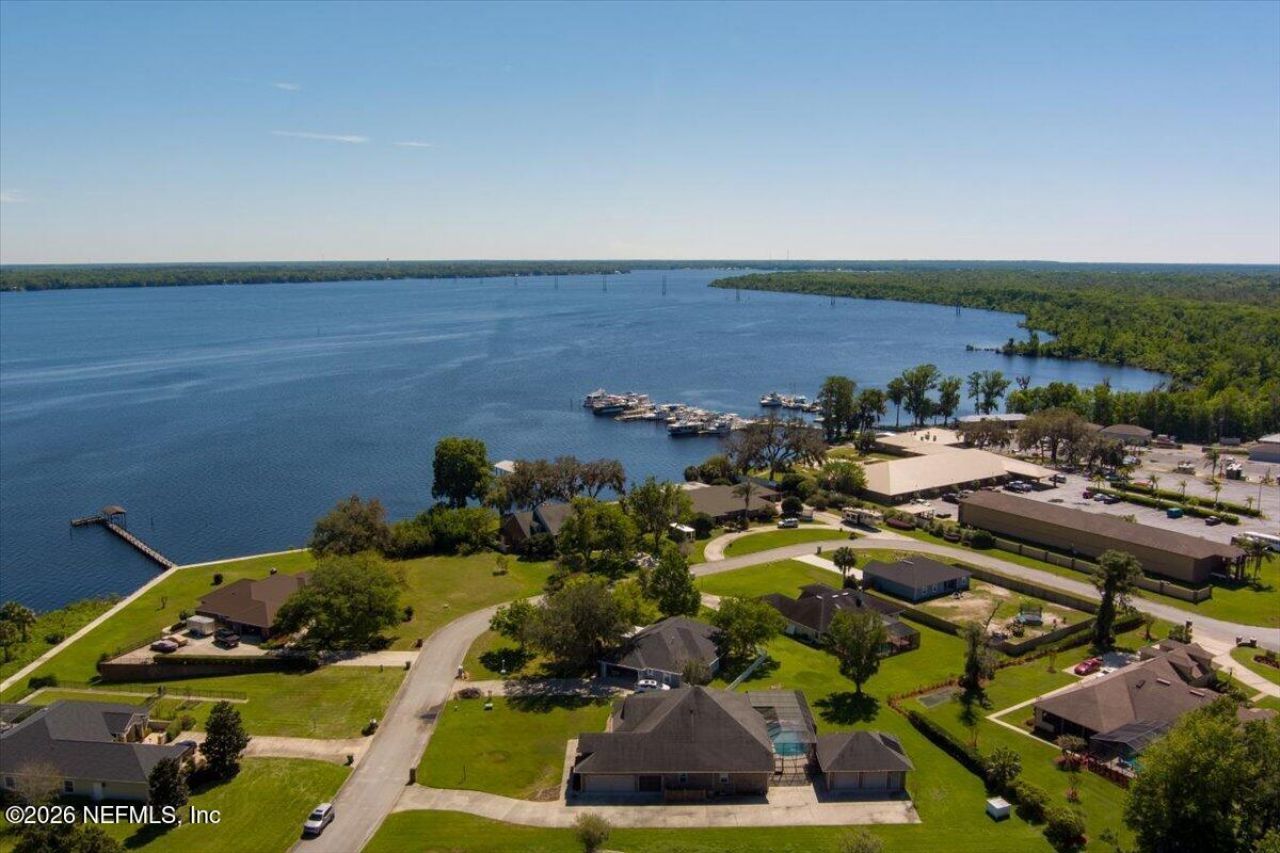 235 Crystal Cove Drive, Palatka, FL 32177 Photo