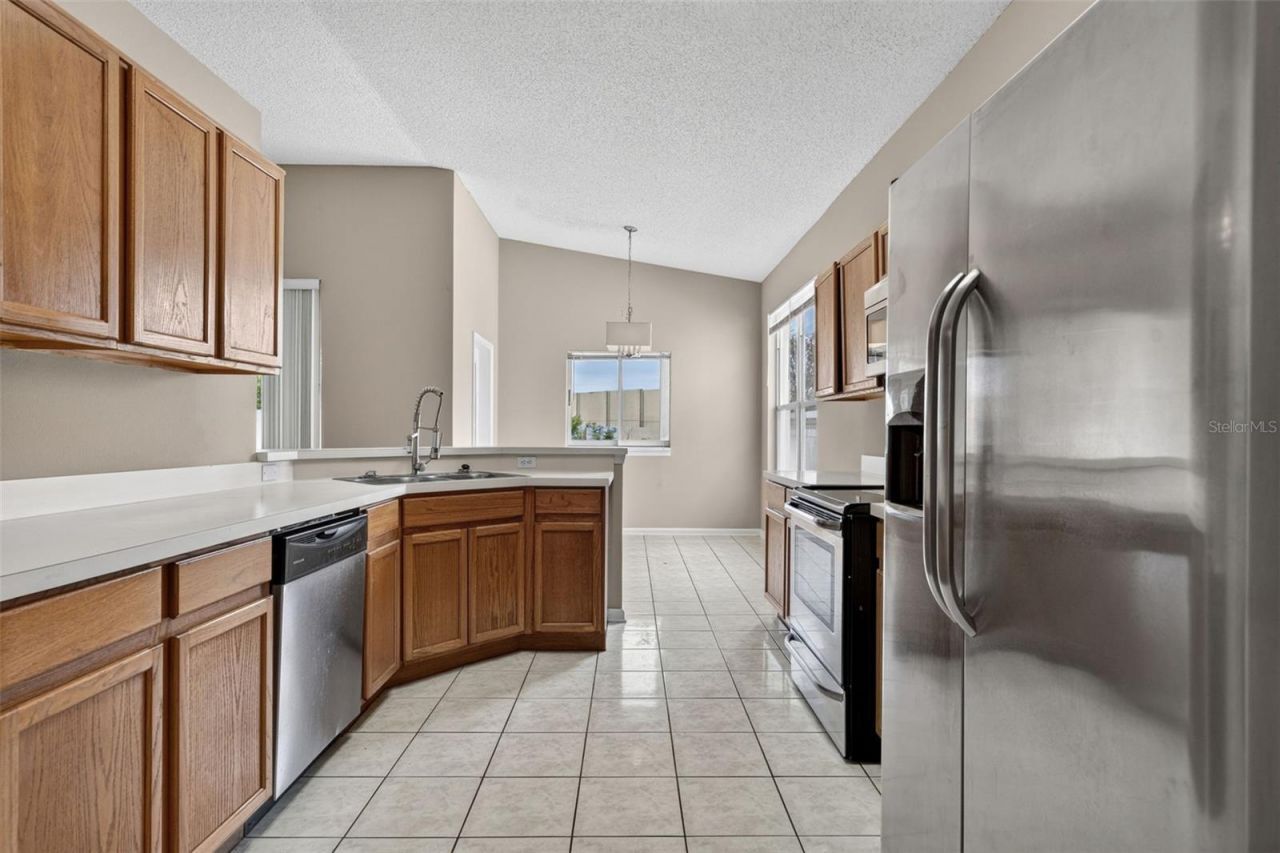 7246 Mardell Court, Orlando, FL 32835 Photo