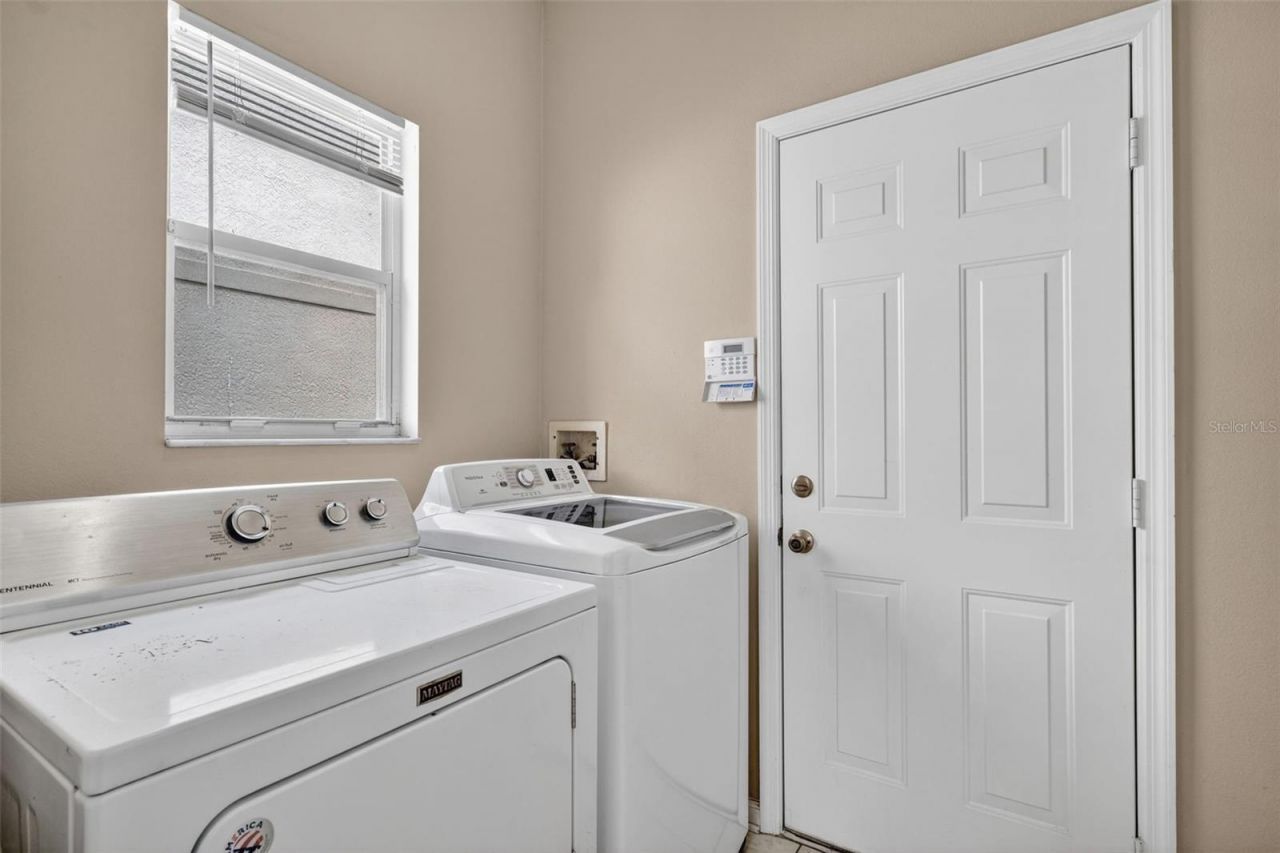 7246 Mardell Court, Orlando, FL 32835 Photo