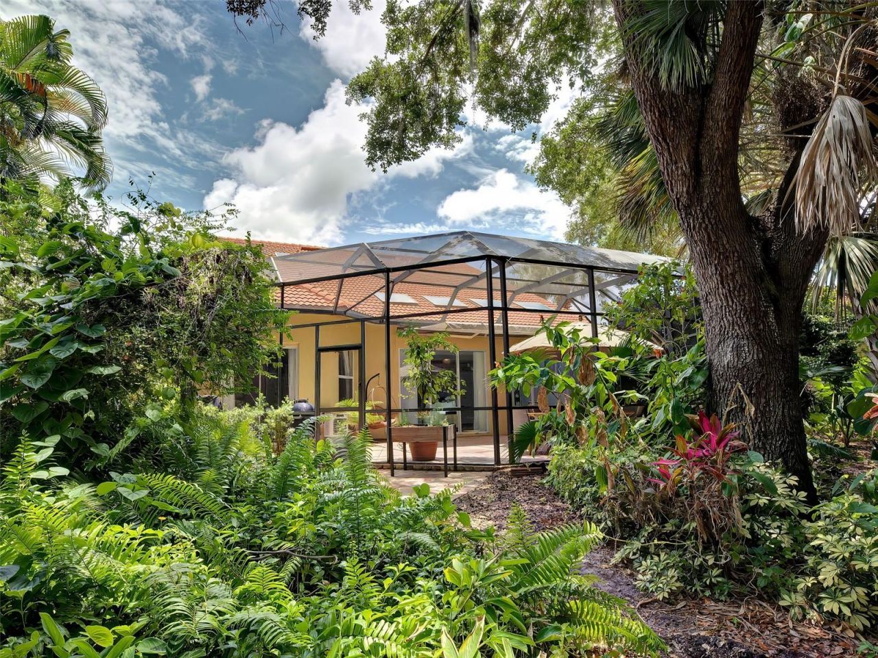 5026 Hanging Moss Lane, Sarasota, FL 34238 Photo