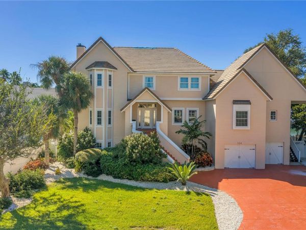 104 5TH STREET E, TIERRA VERDE, FL 33715