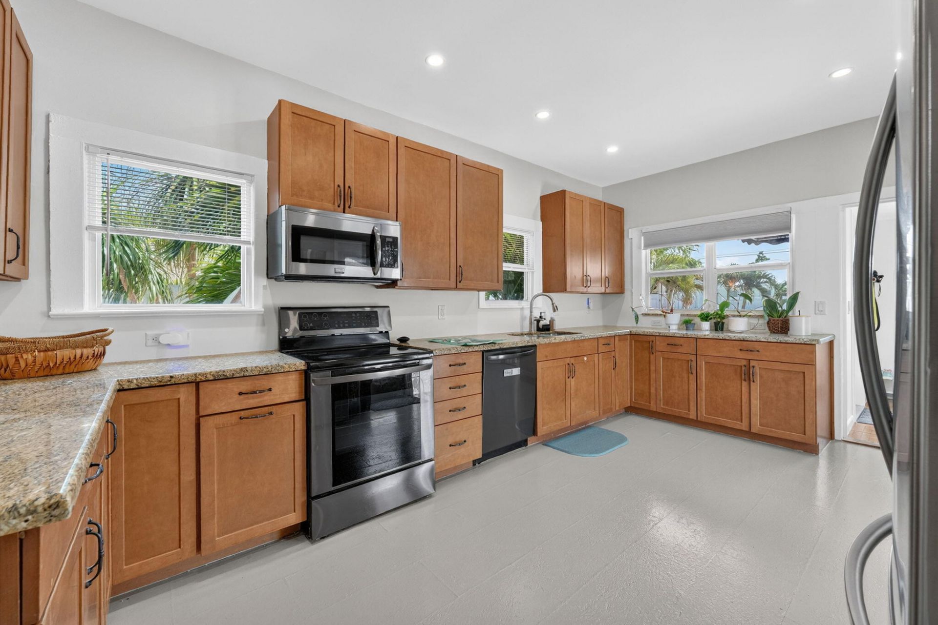 400 NE 5th Avenue, Pompano Beach, FL 33060 Photo