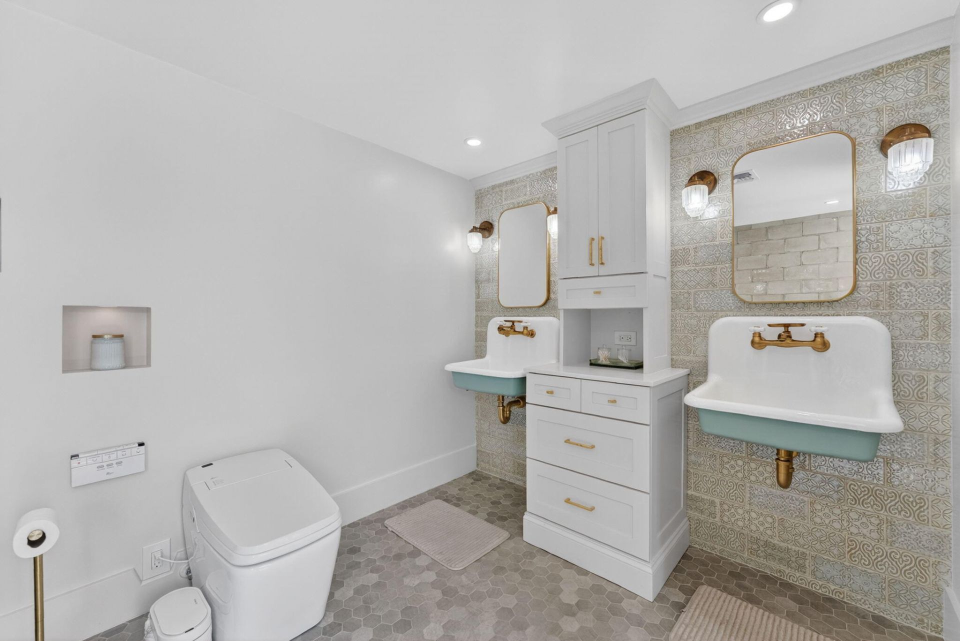 400 NE 5th Avenue, Pompano Beach, FL 33060 Photo