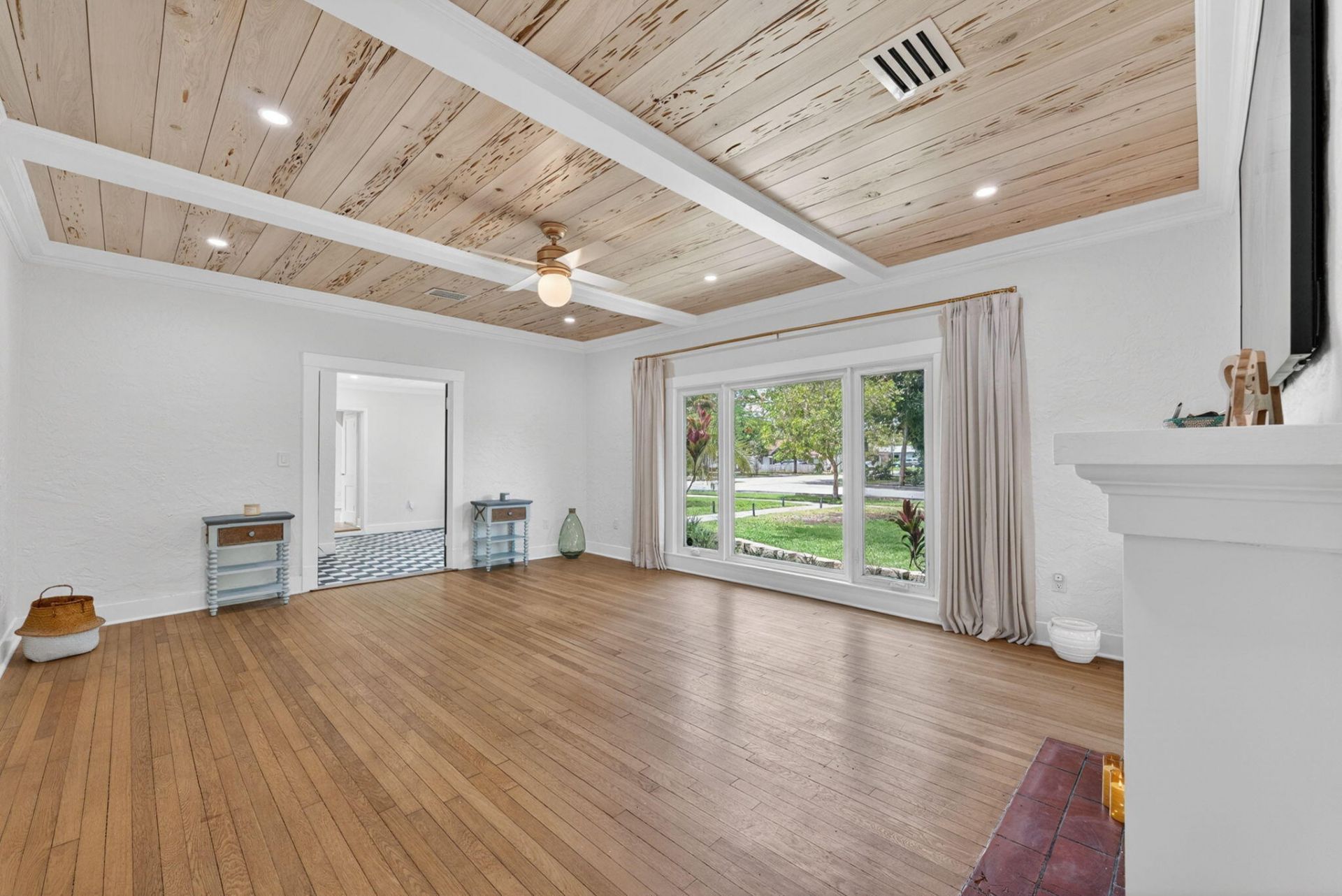 400 NE 5th Avenue, Pompano Beach, FL 33060 Photo
