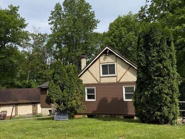 2295 LAUREL RIDGE ROAD , NARVON, PA 17555