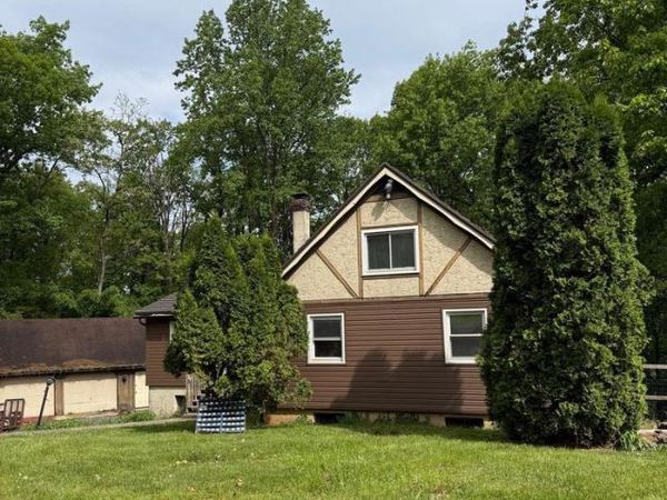 2295 LAUREL RIDGE ROAD , NARVON, PA 17555