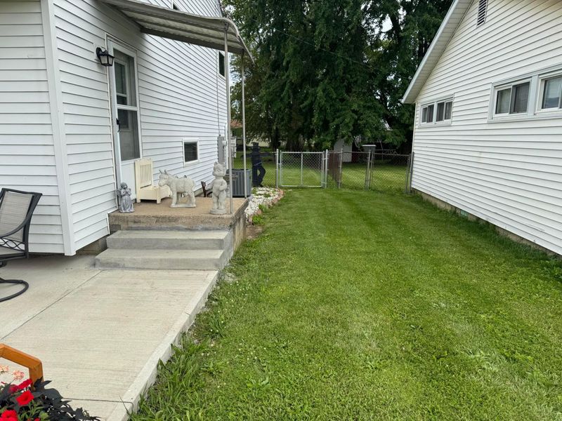 1107 Leesburg Avenue, Washington Court House, OH 43160 Photo 4