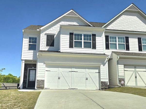 89 Sepia Oak Dr, Newnan, GA 30263