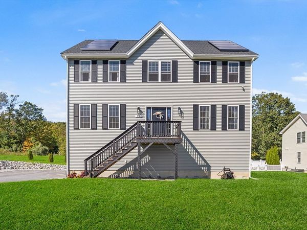 39 Hycrest Rd, Charlton, MA 01507