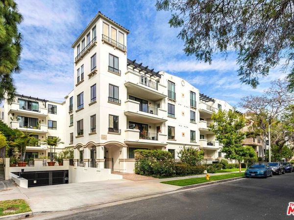 1530 Camden Avenue, Unit 305, Los Angeles, CA 90025