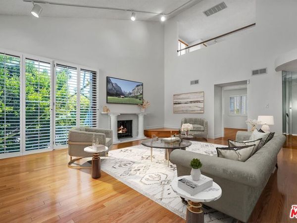 938 5th Street, Unit 1, Santa Monica, CA 90403