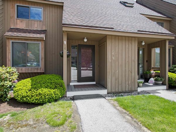 4 Clinton Court, Merrimack, NH 03054