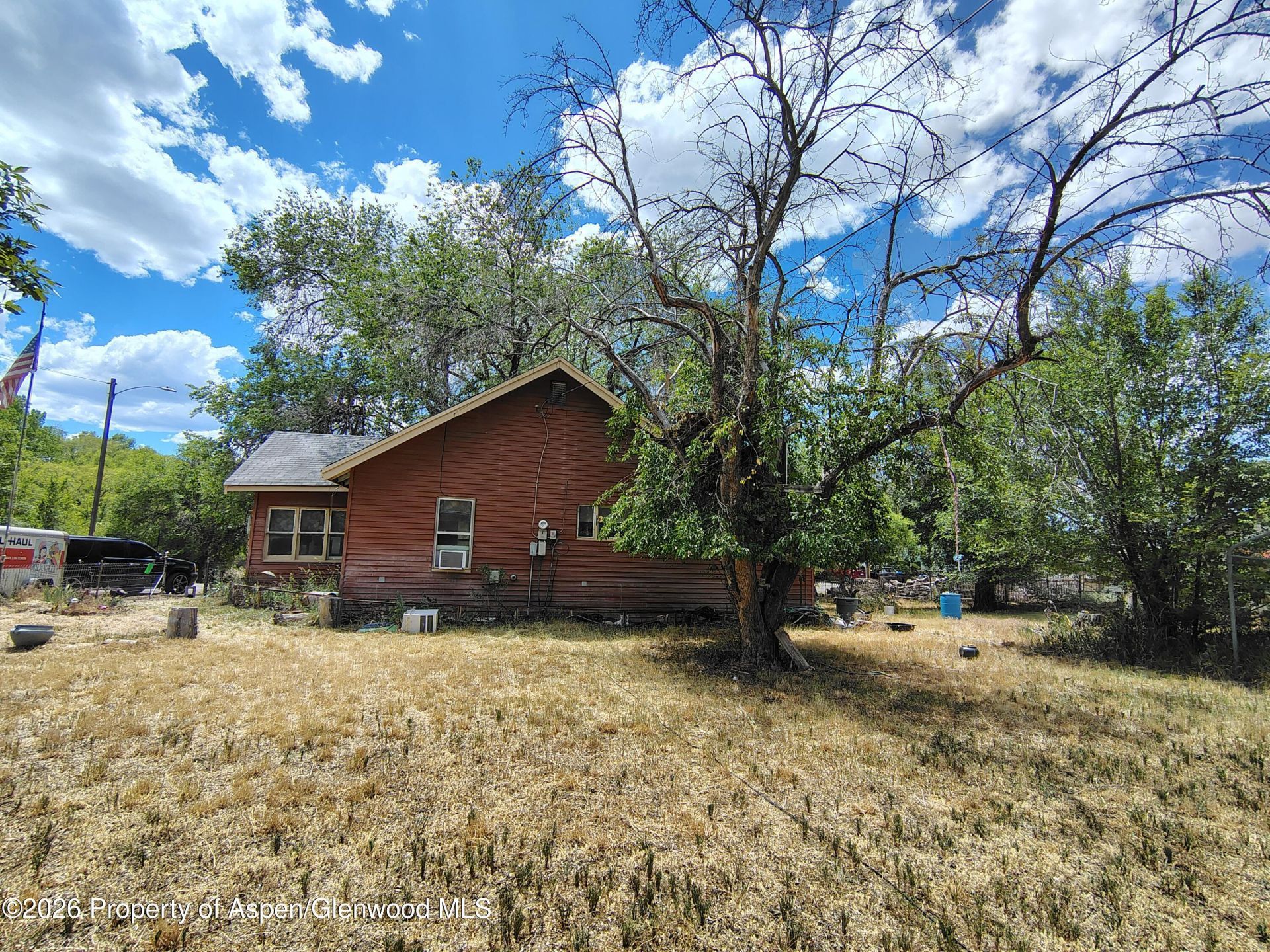 1001 East Avenue, Rifle, CO 81650 Main Photo