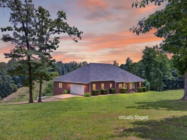 309 Madison 8744, Huntsville, AR 72740