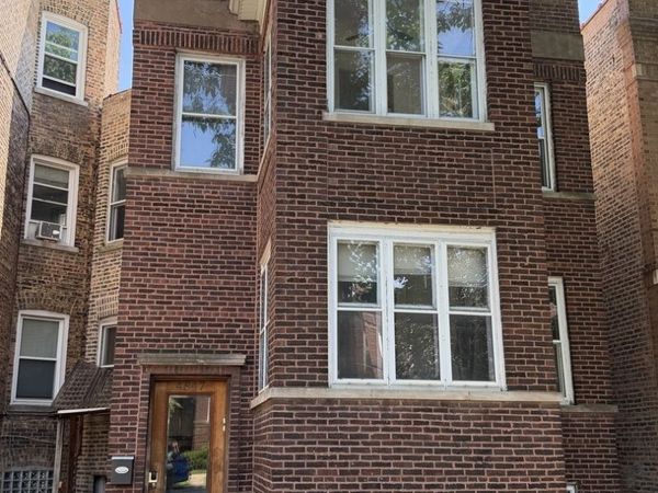 4847 N Claremont Avenue , Unit 2, Chicago, IL 60618