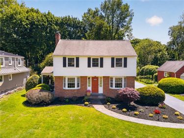 133 Penarrow Road, Rochester, NY 14618