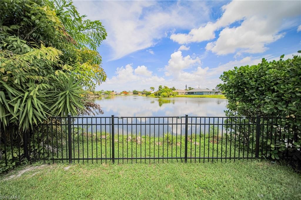 8355 Coral Dr, Fort Myers, FL 33967 Photo