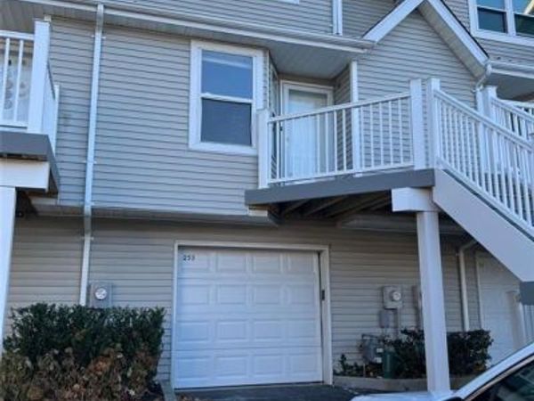 253 Windward Drive , Port Jefferson, NY 11777