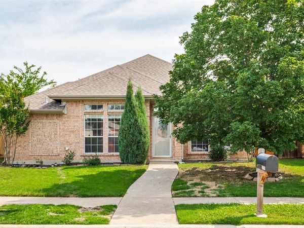 2155 Arbor Creek Drive , Carrollton, TX 75010