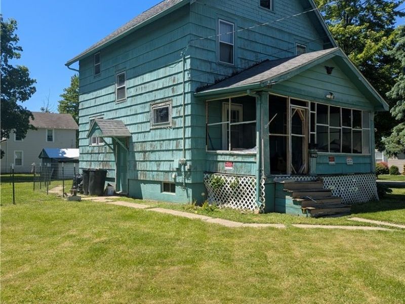 5403 Jefferson Avenue, Ashtabula, OH 44004 Photo 2