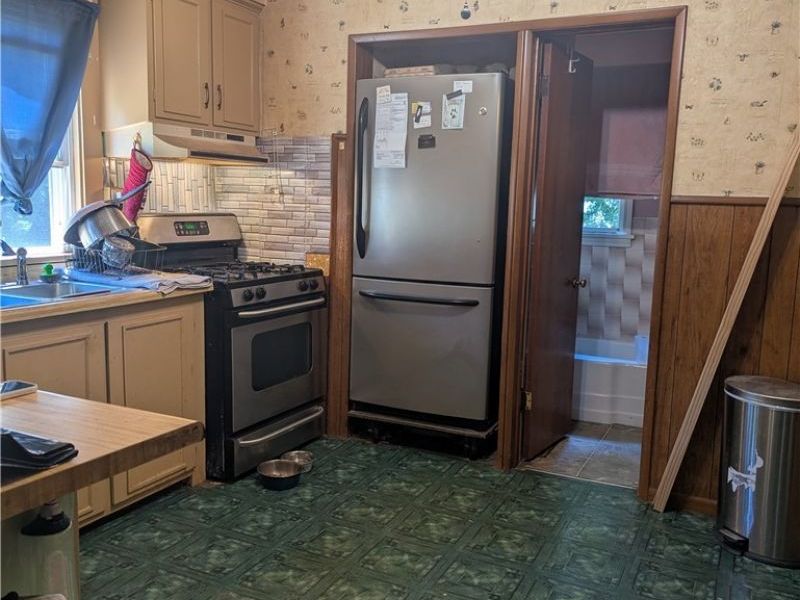 5403 Jefferson Avenue, Ashtabula, OH 44004 Photo 4