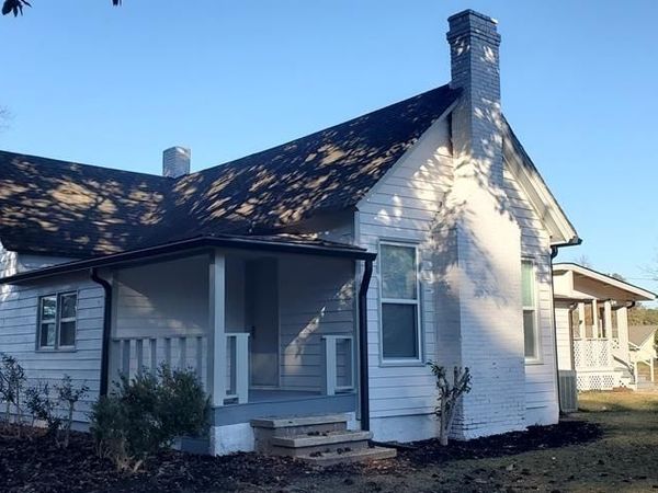 2625 Sharpsburg Mccullum Road, Newnan, GA 30265