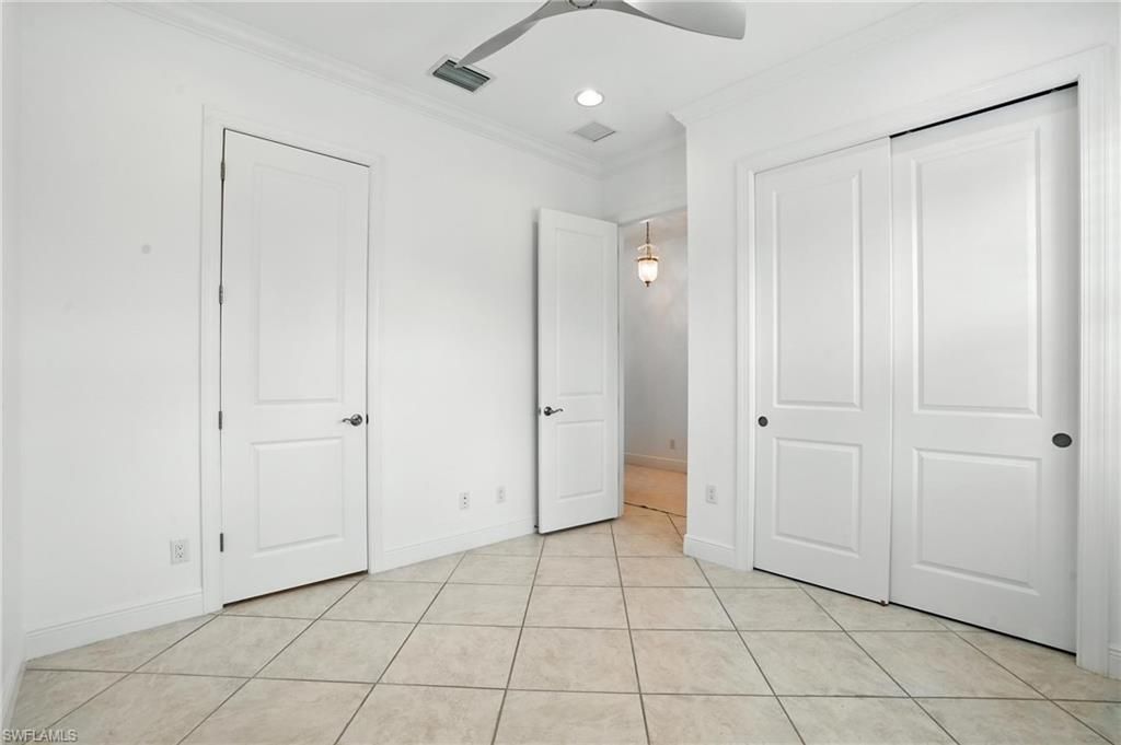 4649 Abaca Cir, Naples, FL 34119 Photo