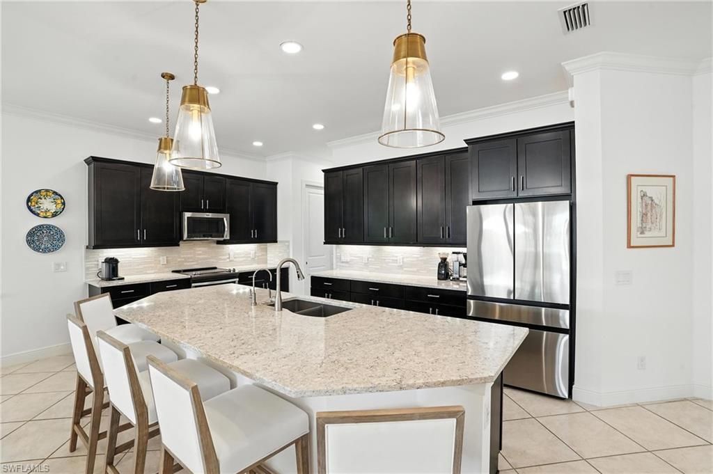 4649 Abaca Cir, Naples, FL 34119 Photo