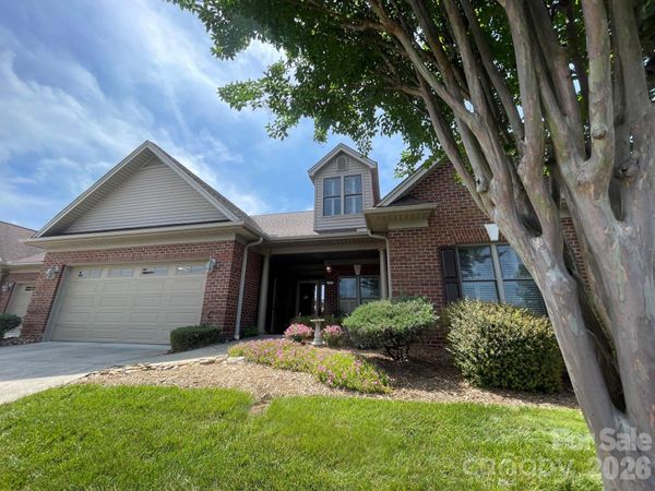 479 26th Avenue NE, Unit B, Hickory, NC 28601