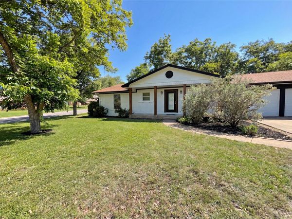 2609 Loyola LN , Austin, TX 78723