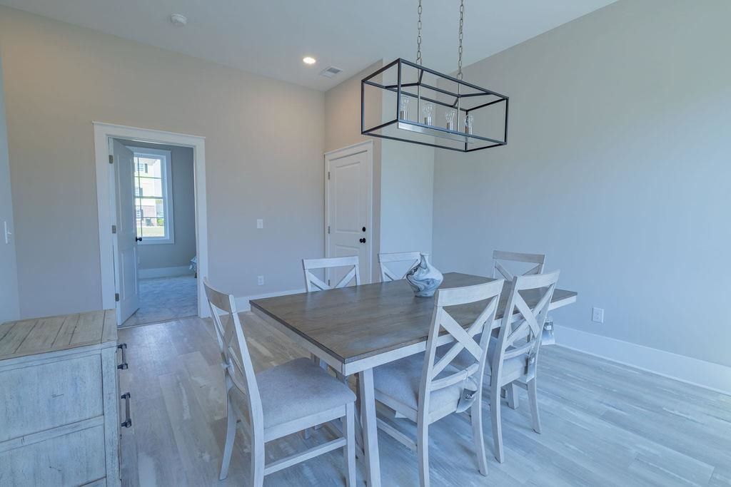 468 Saint Julian Ln. Photo 25