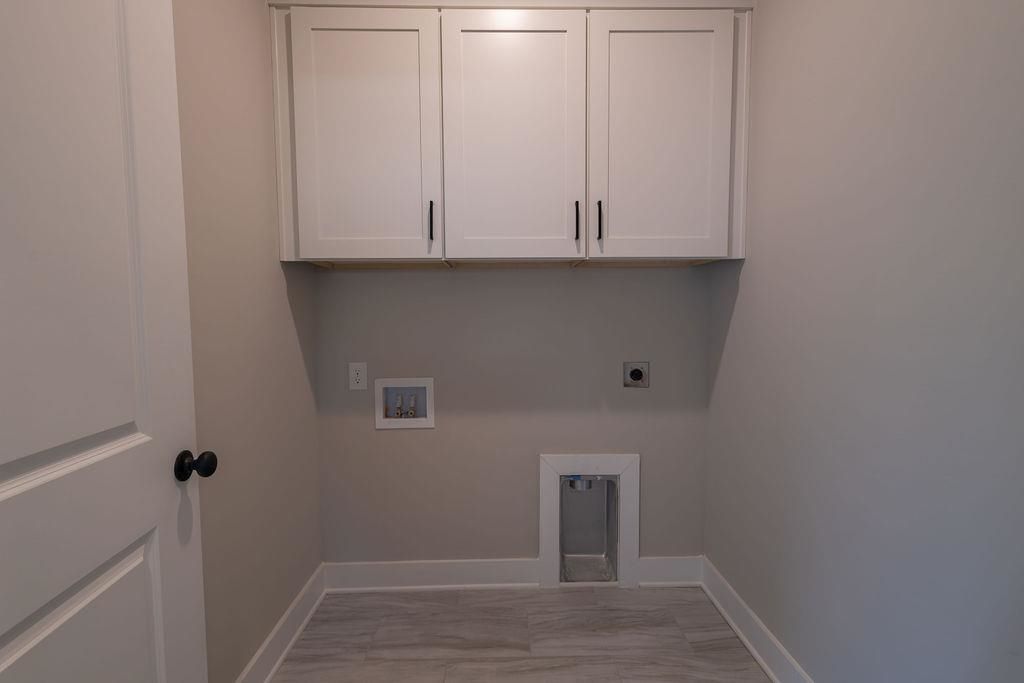 468 Saint Julian Ln. Photo 31