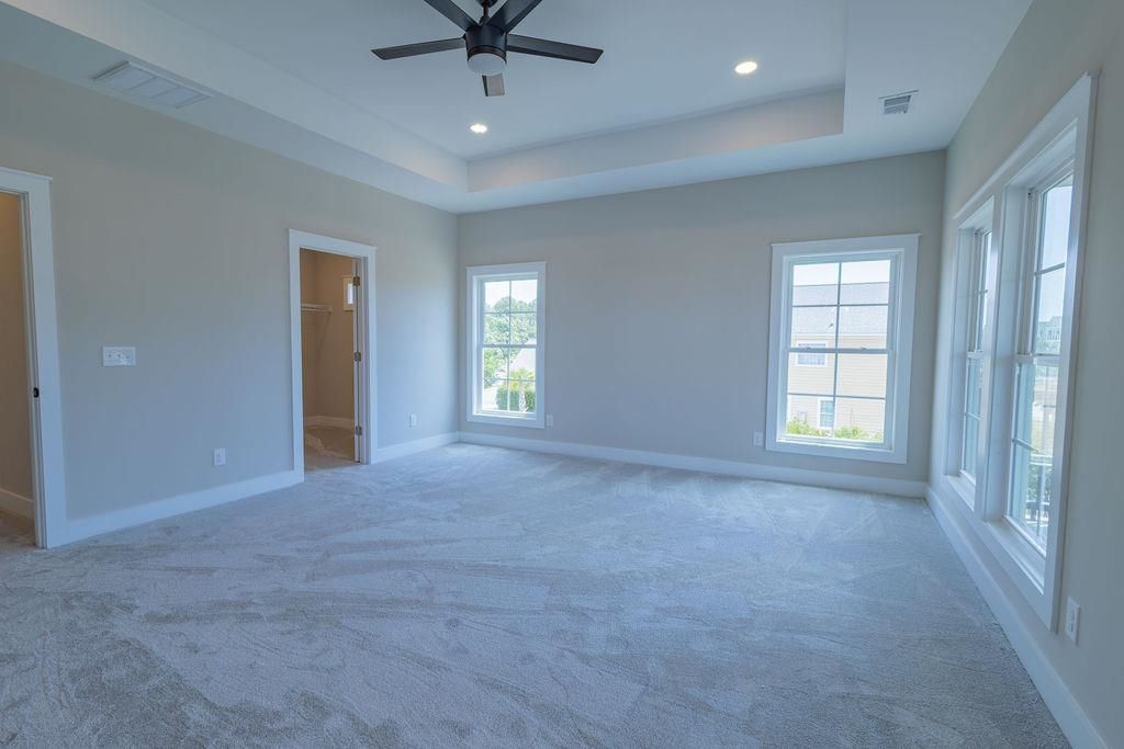 468 Saint Julian Ln. Photo 36