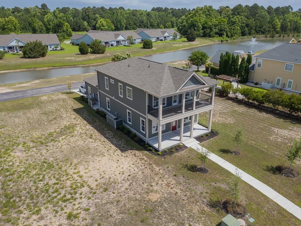 468 Saint Julian Ln. Photo 6