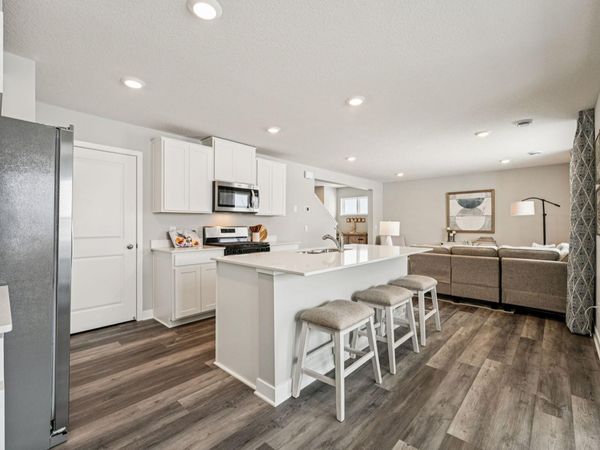 2076 Clearwater Terrace , Shakopee, MN 55379