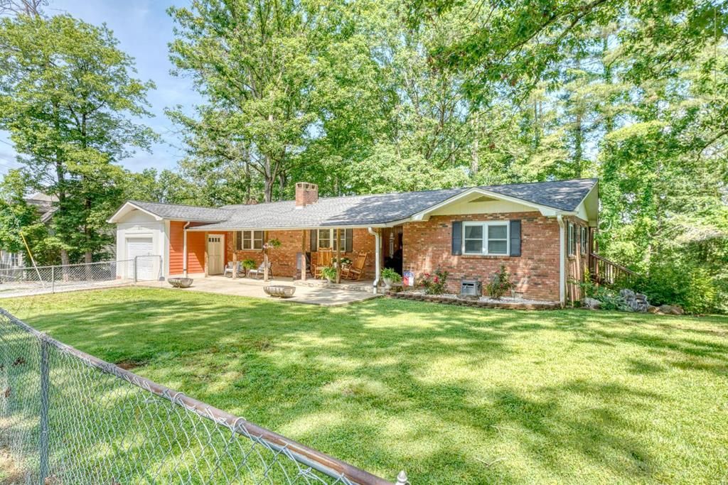 383 Sunrise Street, Murphy, NC 28906 Main Photo