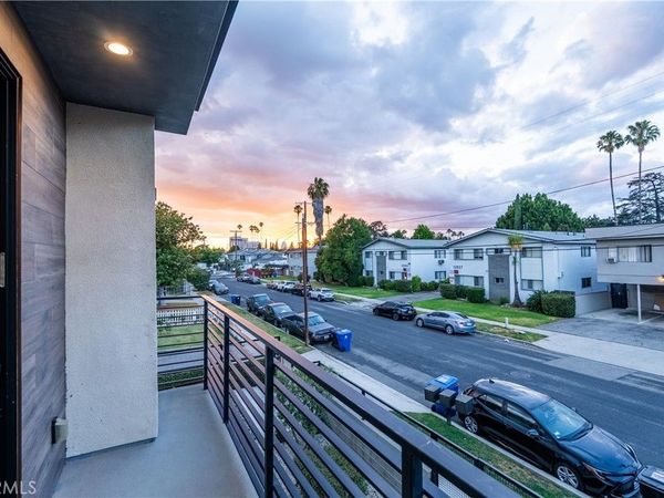 13932 Bessemer Street, Unit A, Valley Village, CA 91401