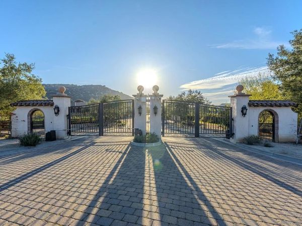 12872 Vineyard Crest Pl, Lakeside, CA 92040