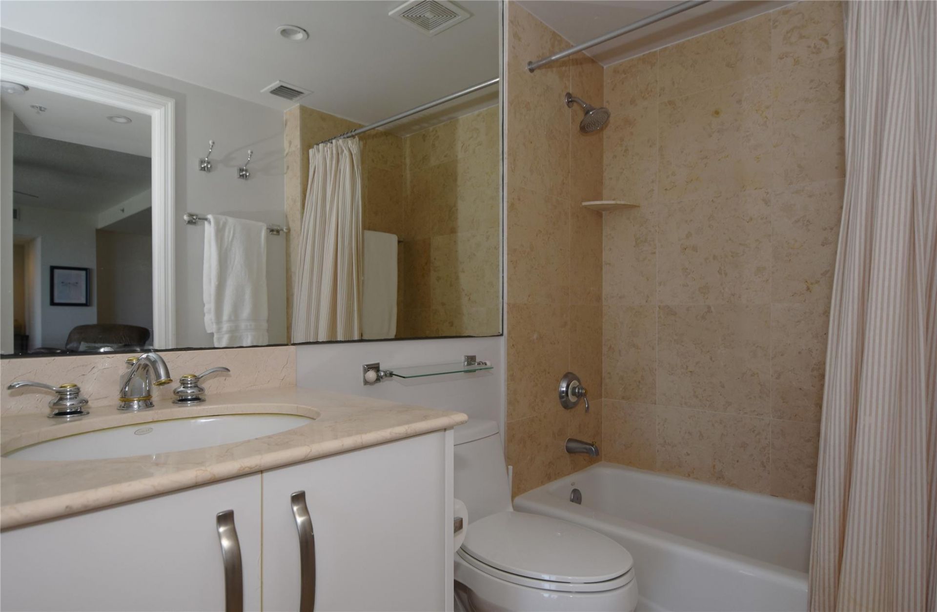 2051 SE 3rd Street, Unit 509, Deerfield Beach, FL 33441 Photo