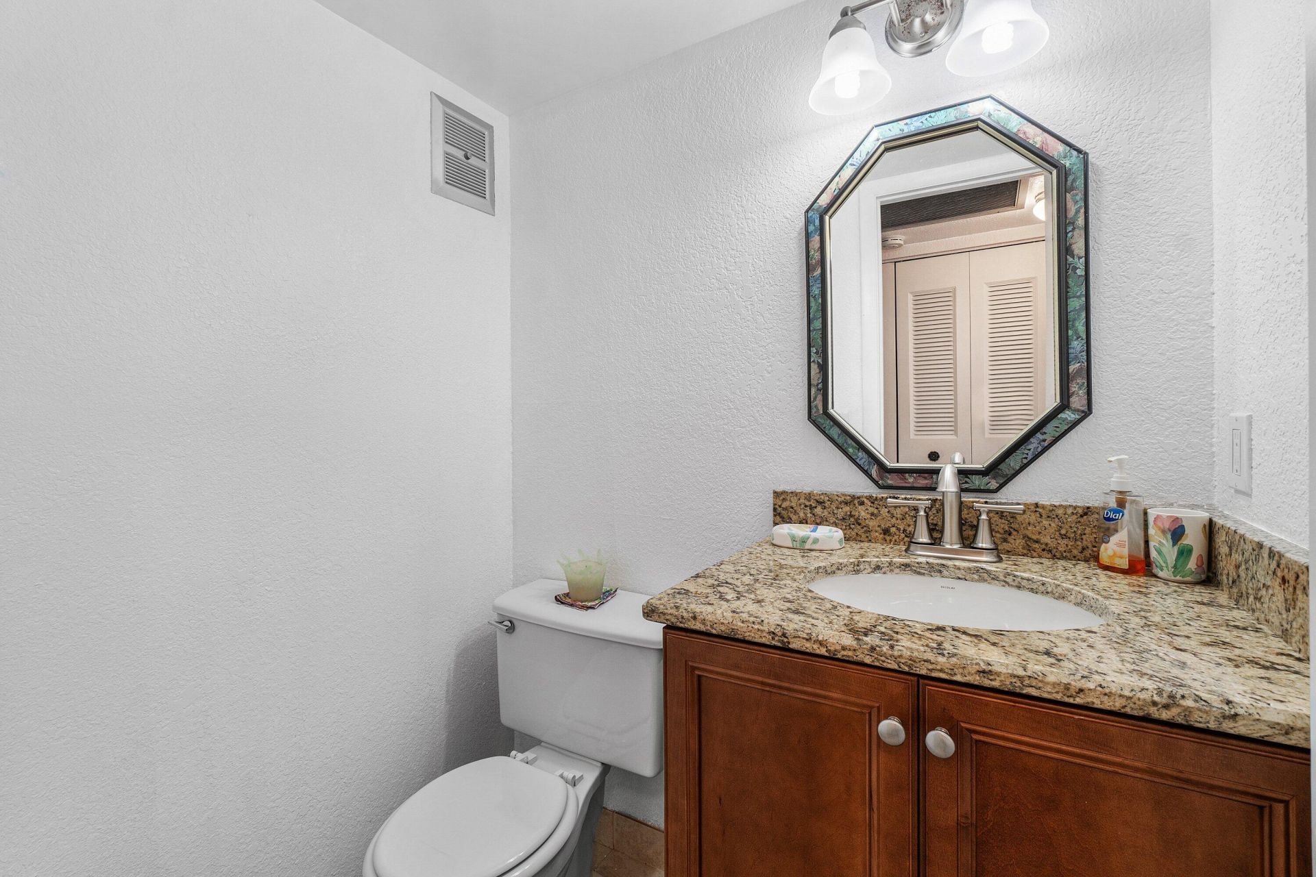 57 Canterbury, West Palm Beach, FL 33417 Photo