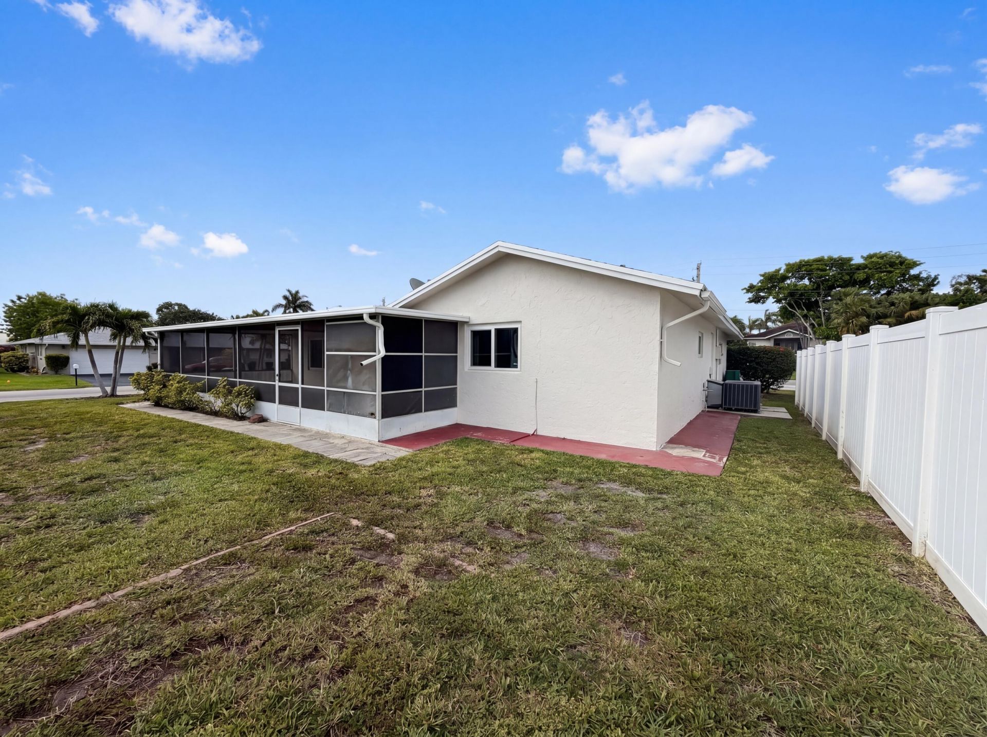 9605 NW 81st, Tamarac, FL 33321 Photo