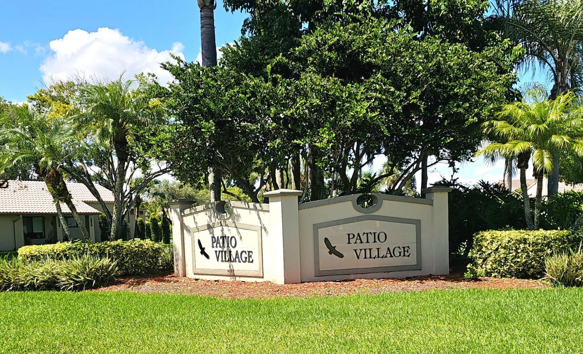 566 Village Lake Drive, Weston, FL 33326 Photo