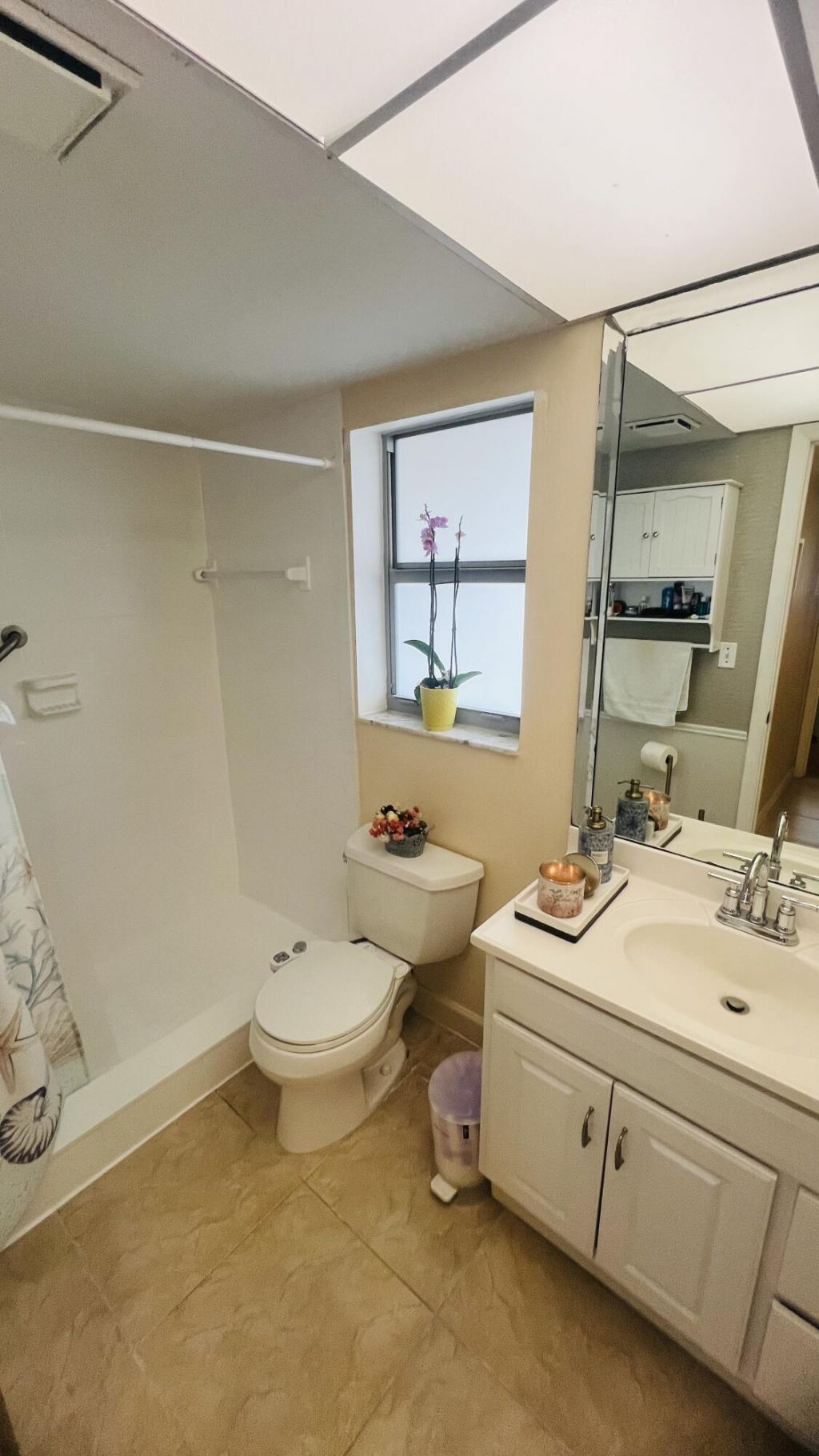 8920 Sunrise Lakes Boulevard, Unit 208, Sunrise, FL 33322 Photo