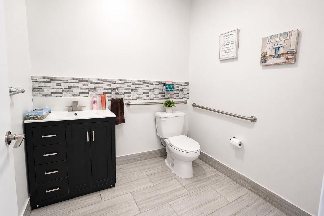 20841 Johnson Street, Unit 108, Pembroke Pines, FL 33082 Photo