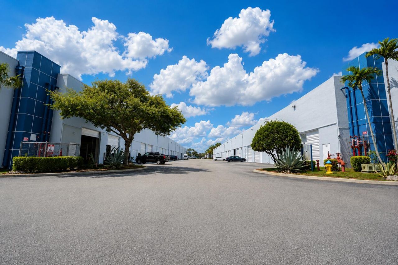 20841 Johnson Street, Unit 108, Pembroke Pines, FL 33082 Photo