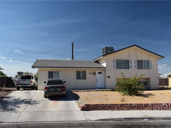6620 Bourbon Way , Las Vegas, NV 89107