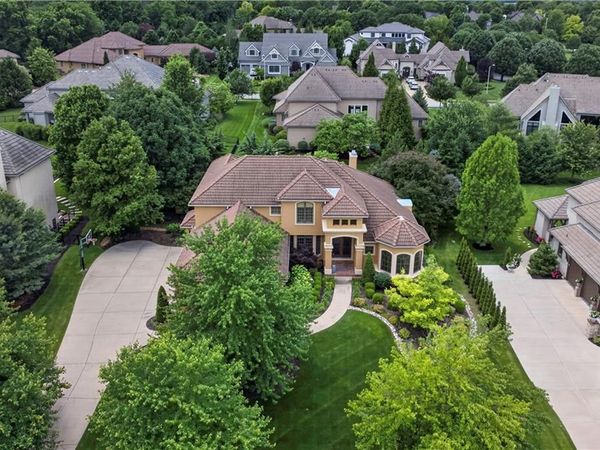 14704 Juniper Street, Leawood, KS 66224