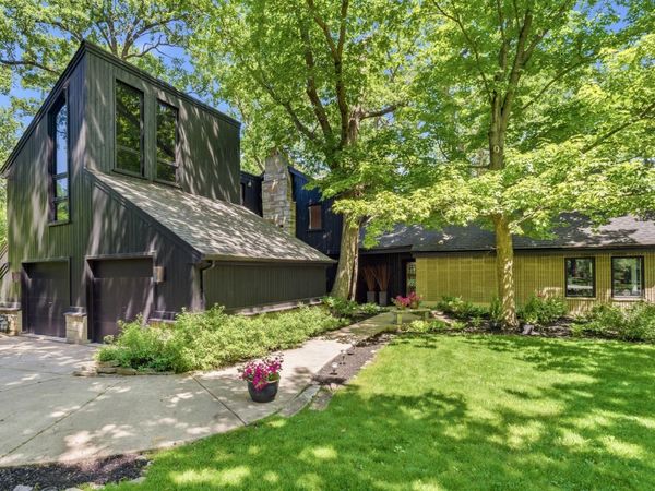 1341 Kenilwood Lane , Riverwoods, IL 60015